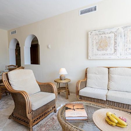 Costalita Beach Apartment Estepona Esterno foto