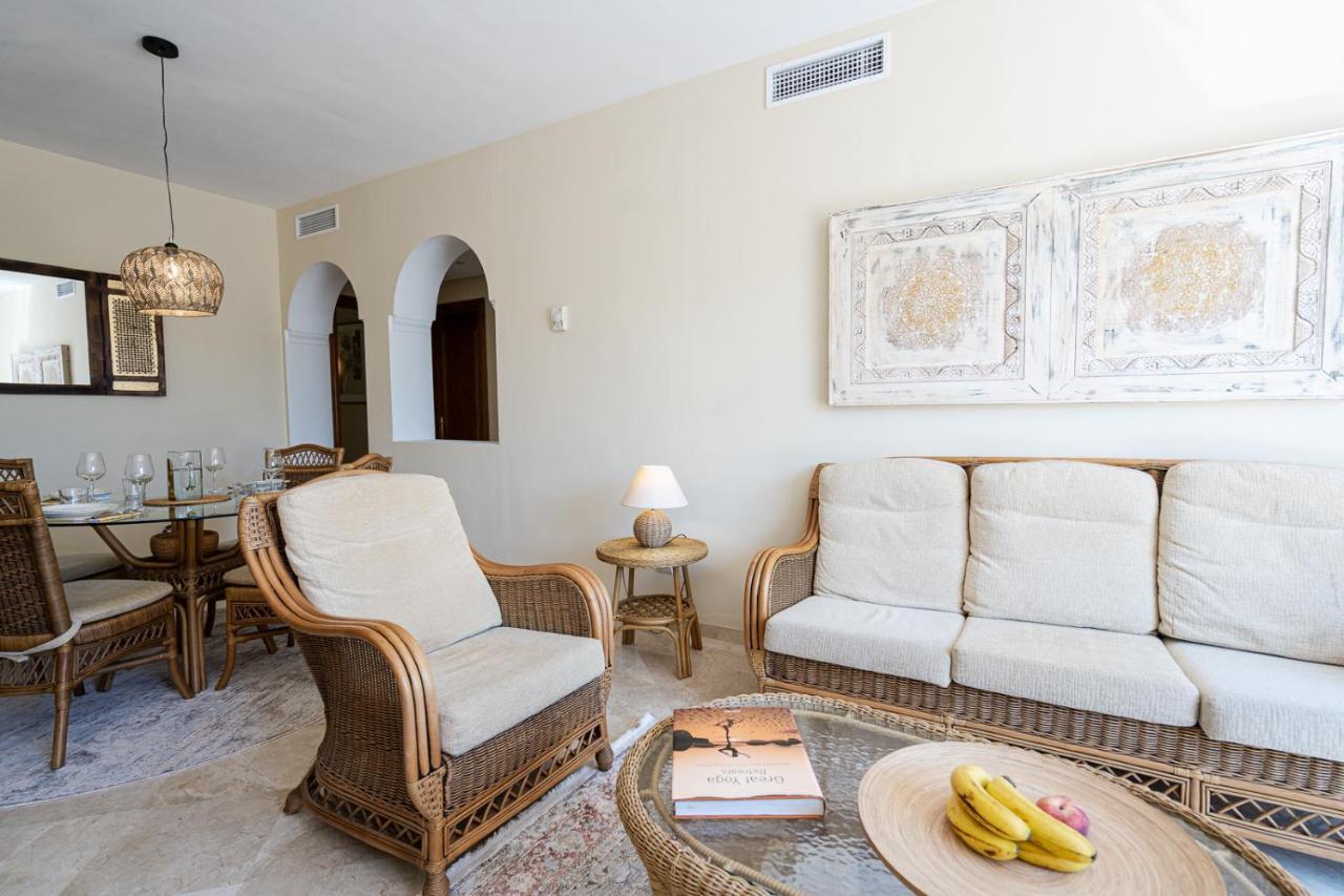 Costalita Beach Apartment Estepona Esterno foto