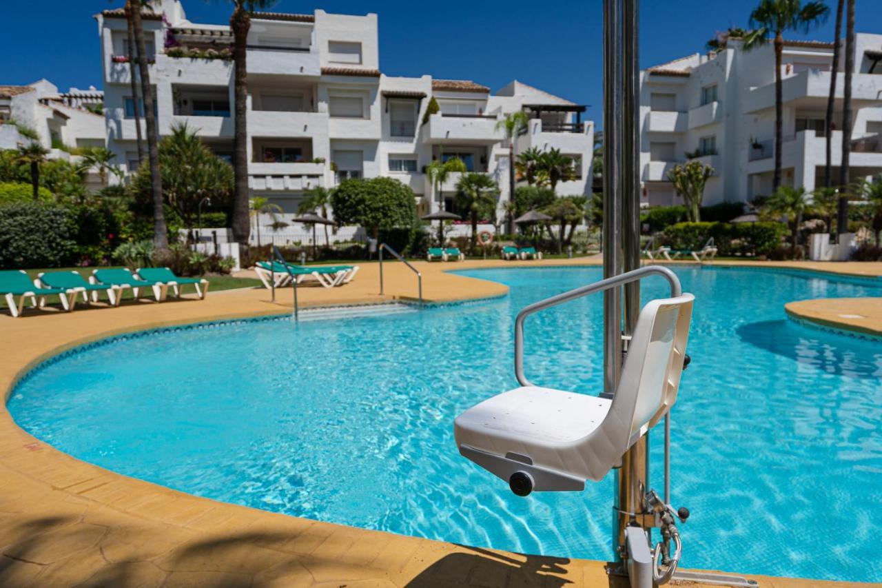 Costalita Beach Apartment Estepona Esterno foto