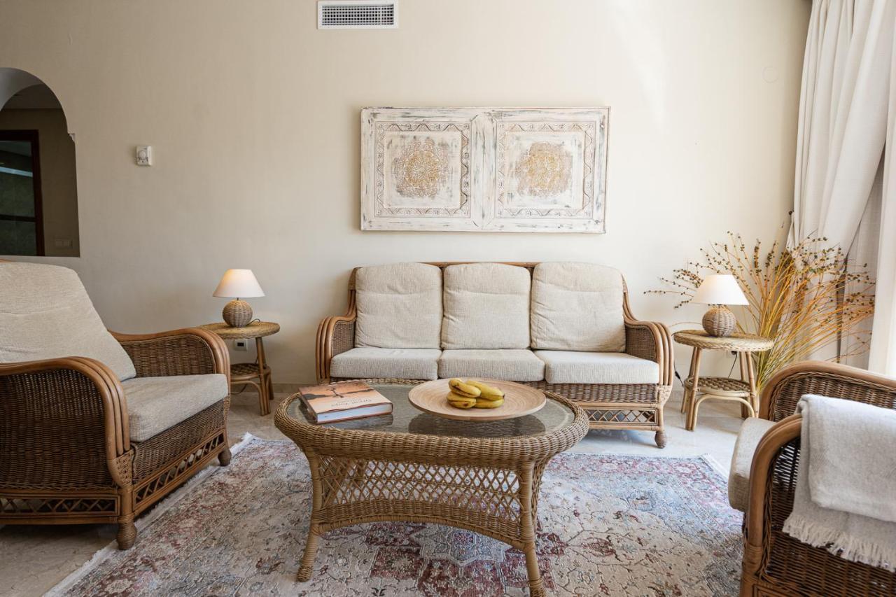 Costalita Beach Apartment Estepona Esterno foto